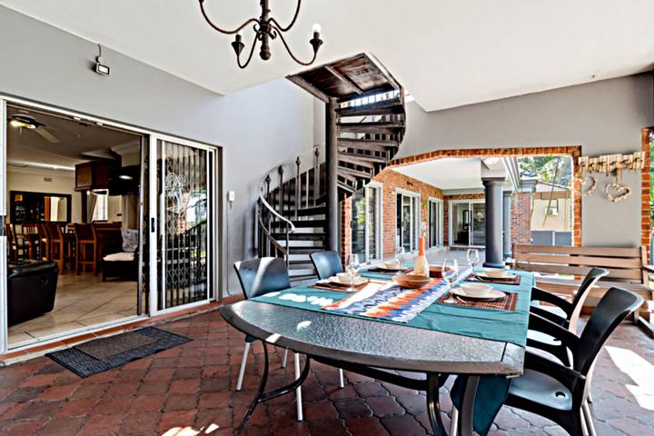 Palm View Patio
